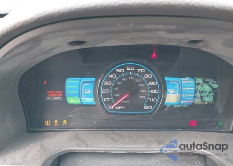 2011 Ford Fusion Hybrid from USA, damaged, VIN 3FADP0L33BR116627